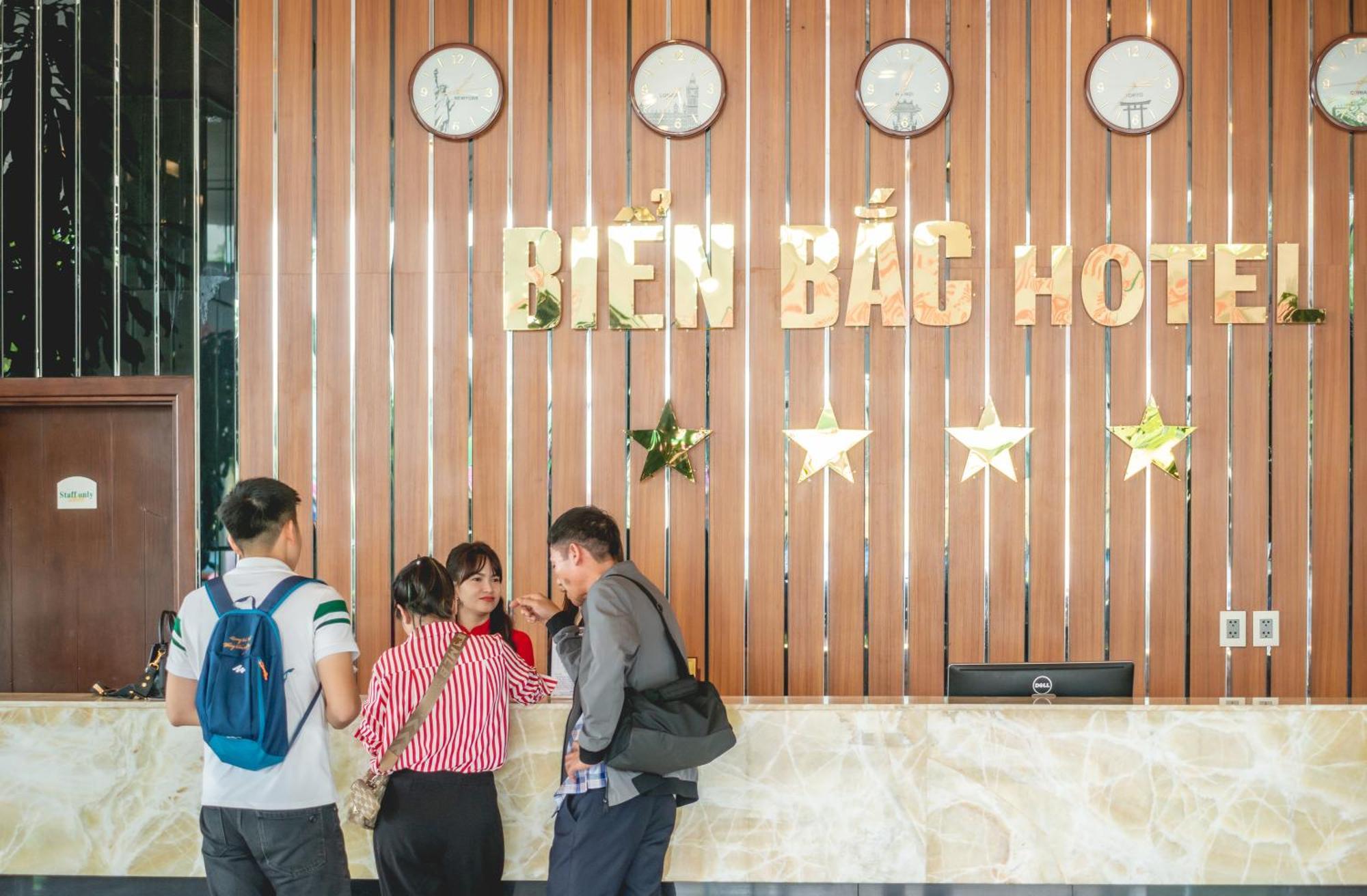 Bien Bac Hotel Mong Cai Exterior foto