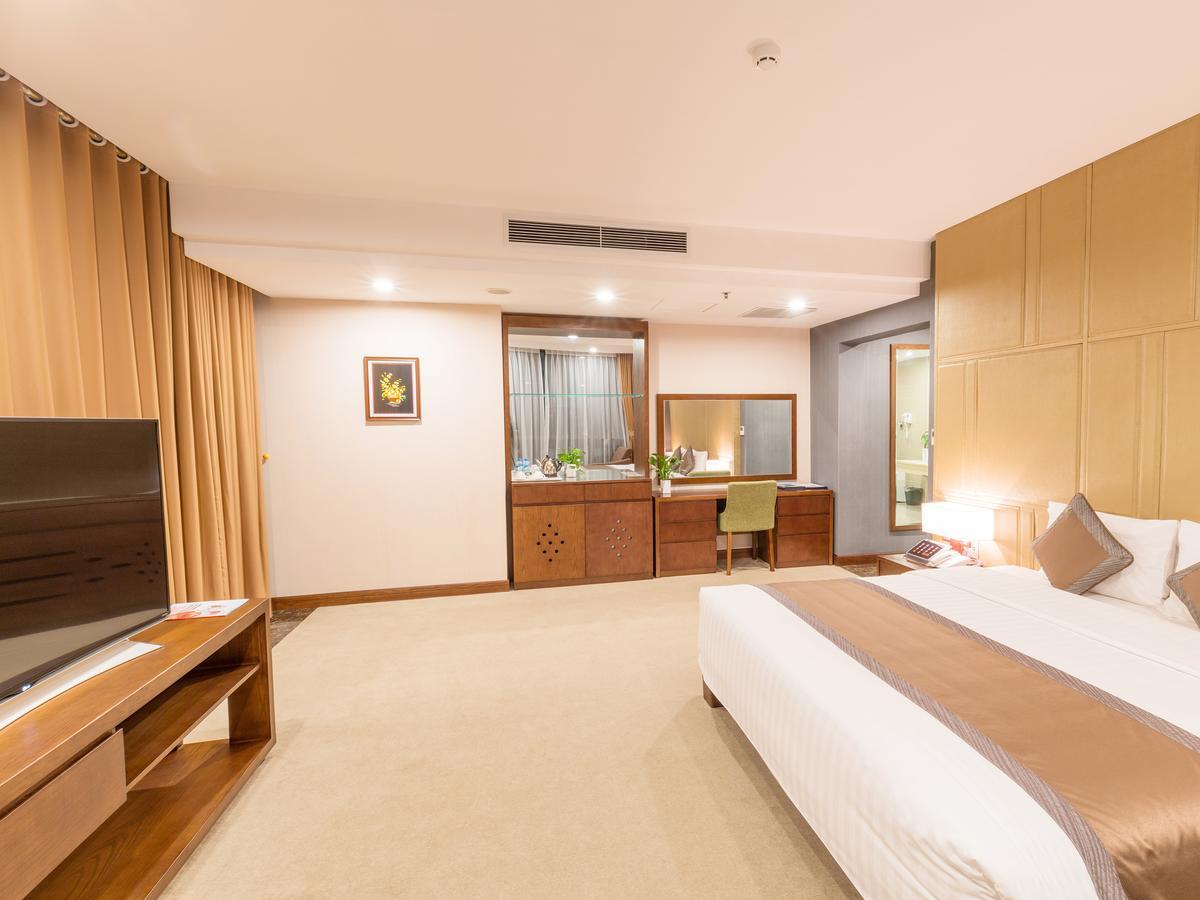 Bien Bac Hotel Mong Cai Exterior foto